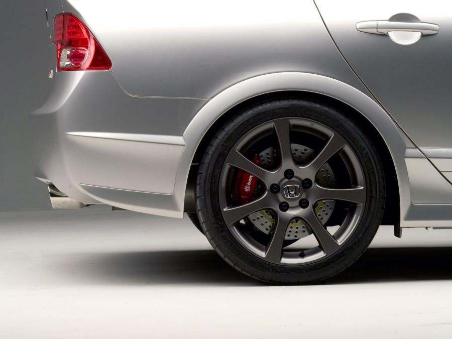 Honda Civic Si Sedan Concept 2006 года  (фото 7 из 17)